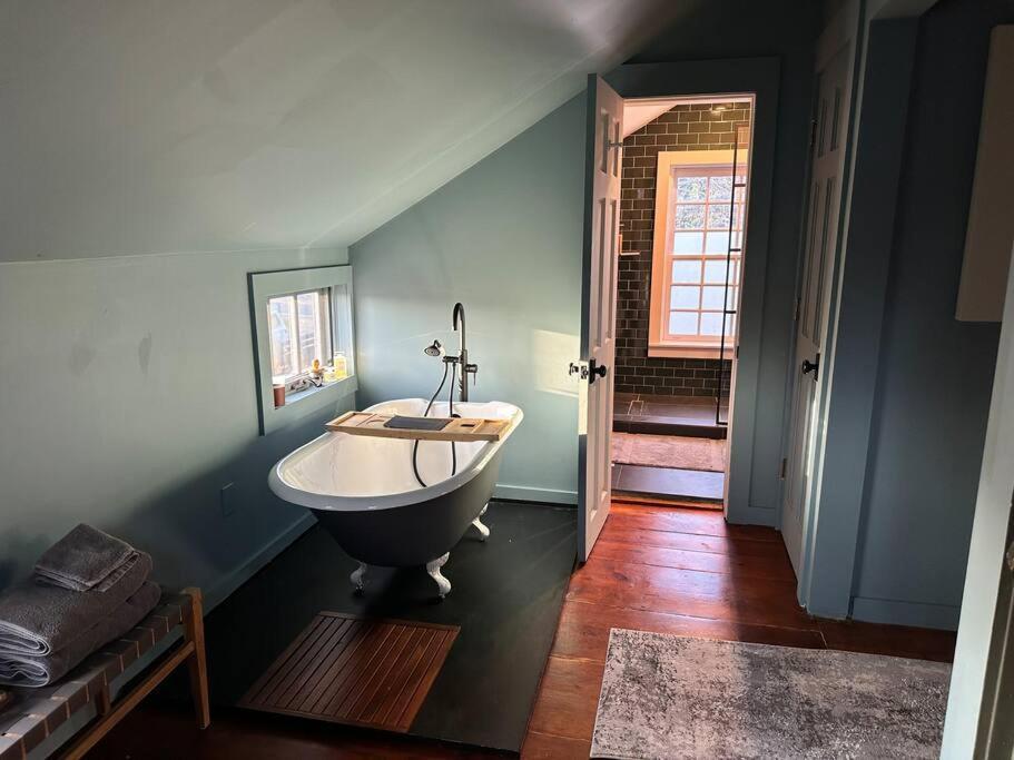 Villa The Saltbox Greenport Exterior foto